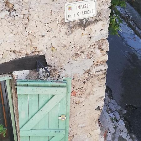 Joli Appartement Au Coeur Du Village Lorgues Exteriér fotografie